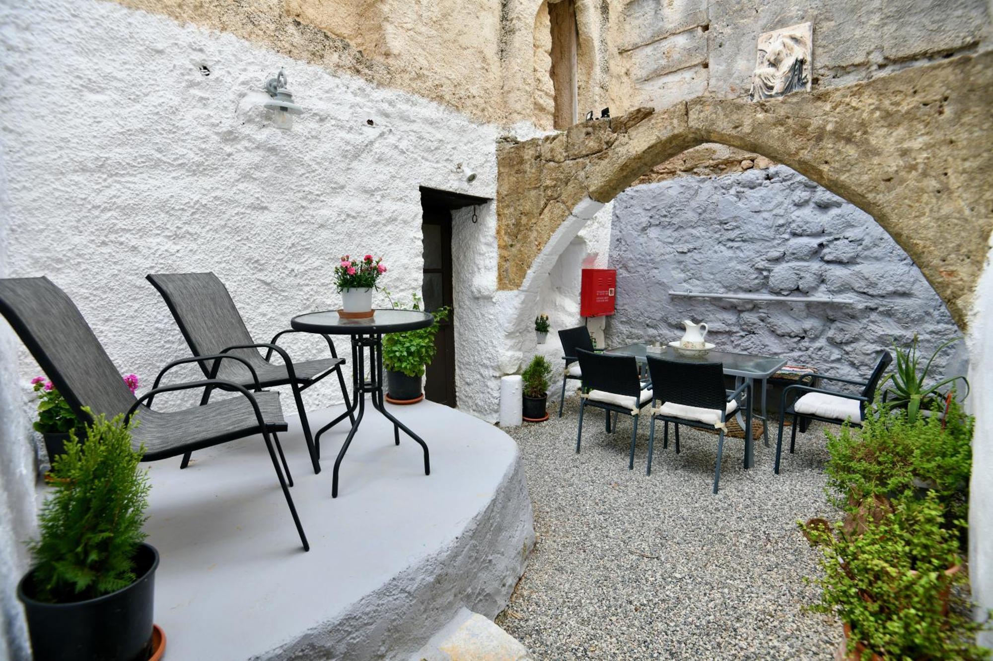 Penelope Garden House Old Town Apartamento Rhodes City Exterior foto