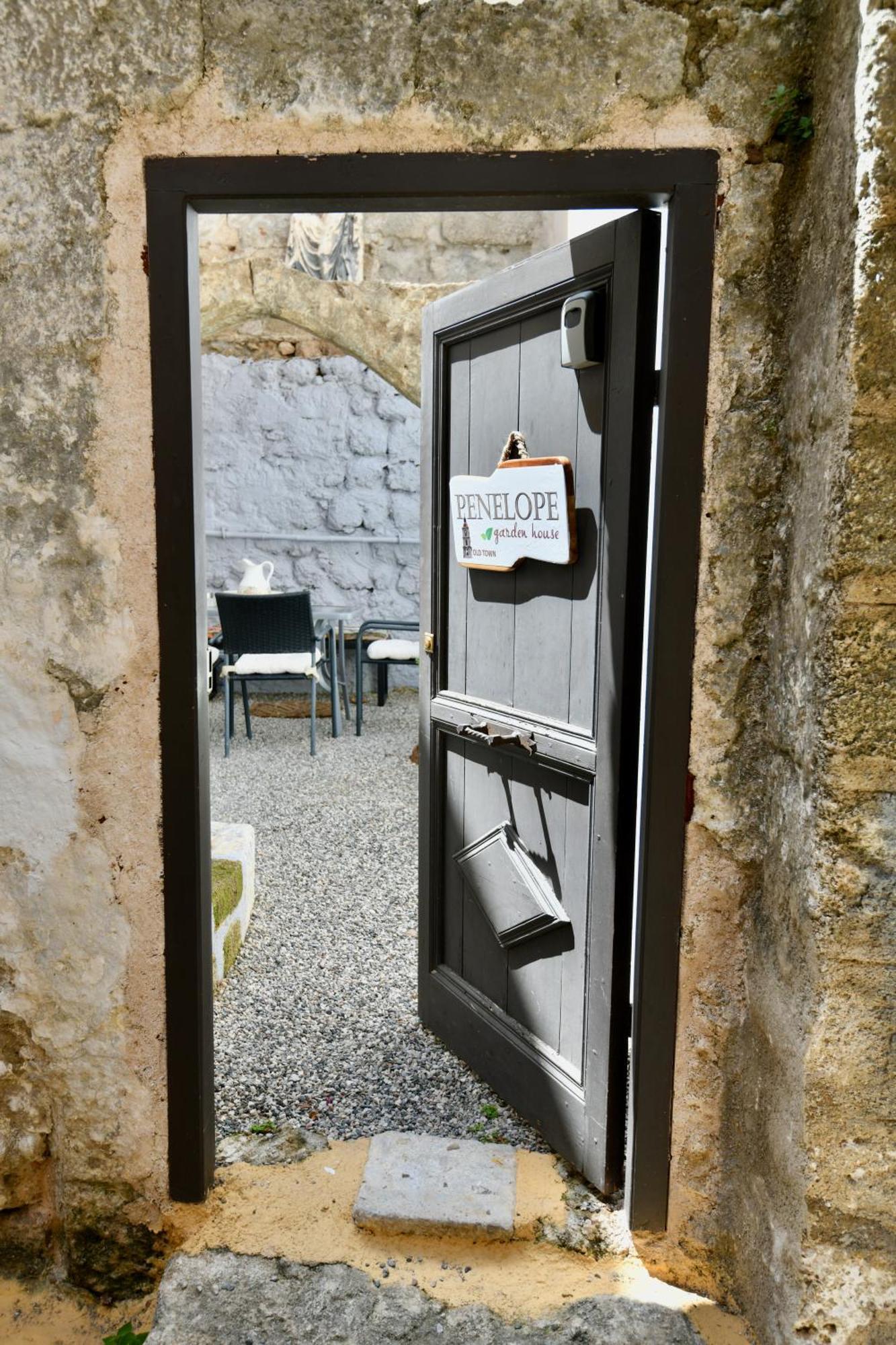 Penelope Garden House Old Town Apartamento Rhodes City Exterior foto